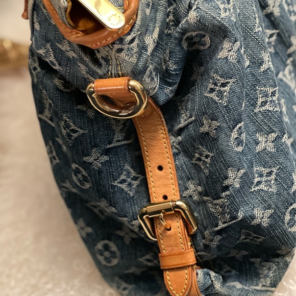 SOLD-Louis Vuitton vintage denim bag - Picture 5 of 12